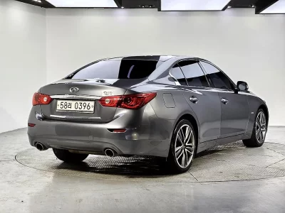 Infiniti Q50