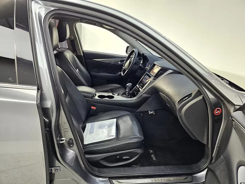 Infiniti Q50
