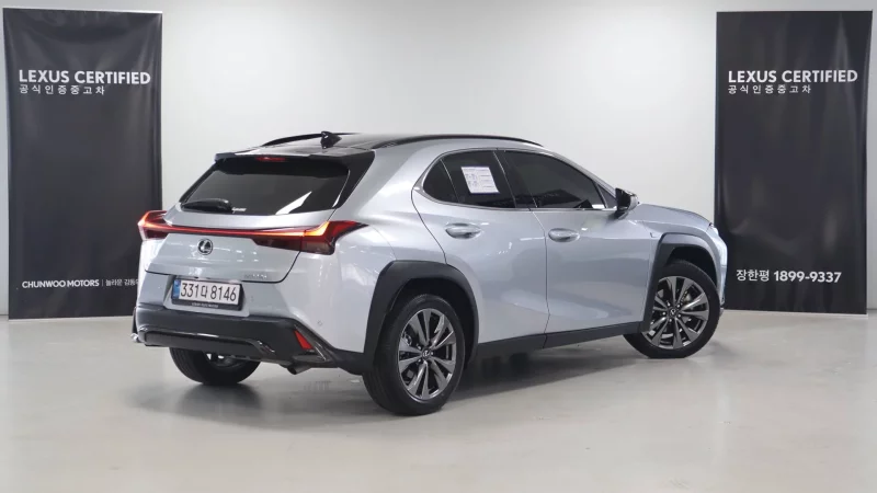 Lexus UX