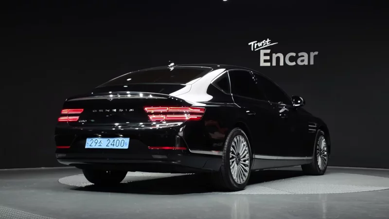 Genesis Electrified G80