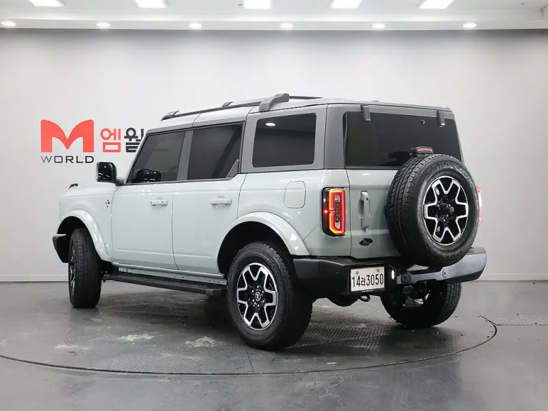 Ford Bronco
