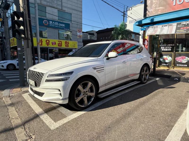 Genesis GV80