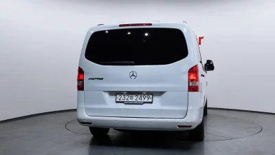 Mercedes-Benz V-Class