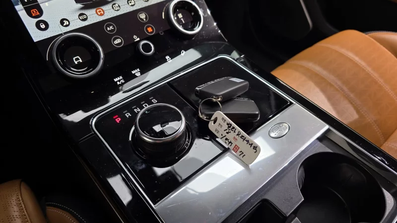 Land Rover RANGE ROVER VELAR