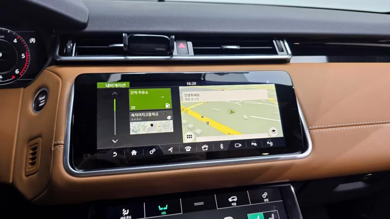 Land Rover RANGE ROVER VELAR