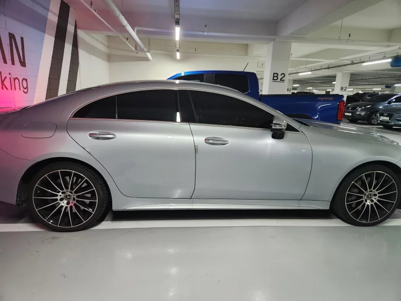 Mercedes-Benz CLS-Class