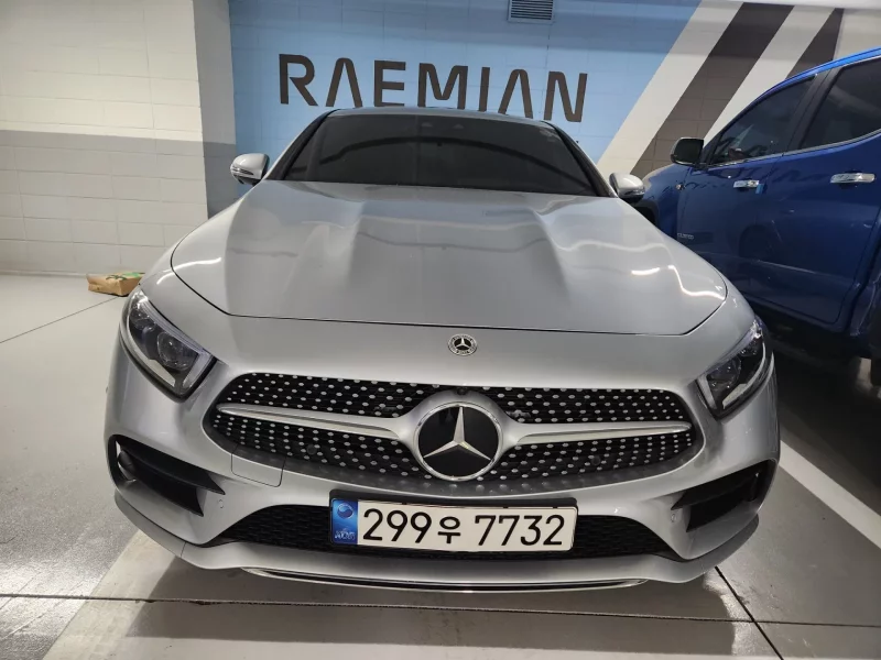 Mercedes-Benz CLS-Class