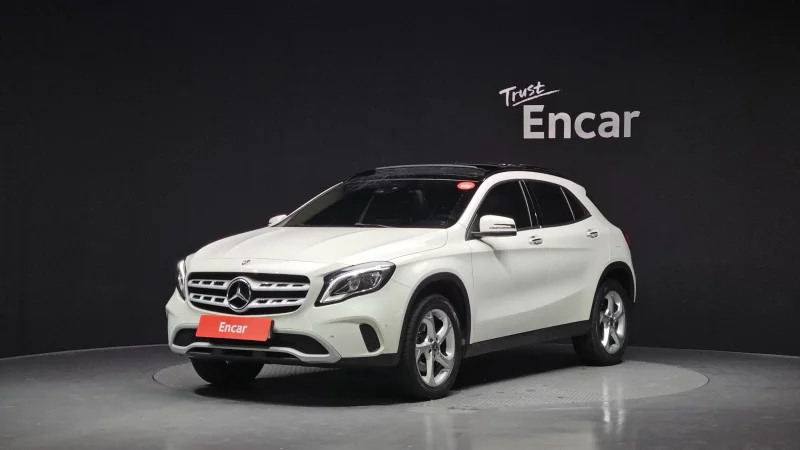 Mercedes-Benz GLA-Class