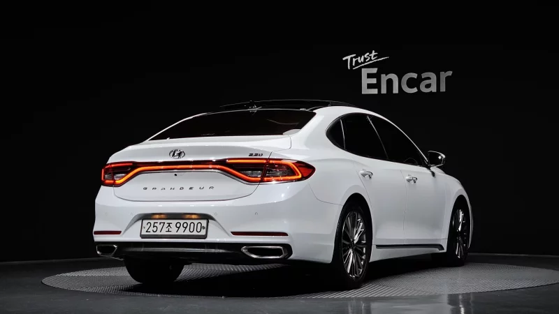 Hyundai Grandeur