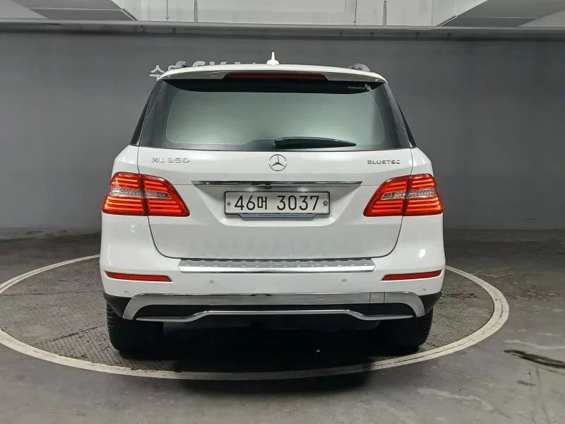 Mercedes-Benz M-class