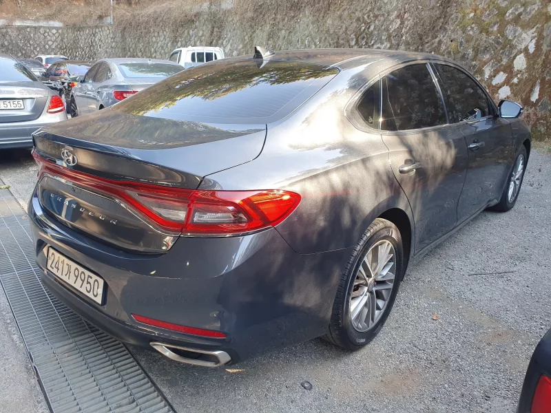 Hyundai Grandeur