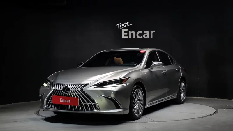 Lexus ES300h