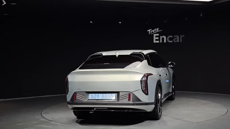 Kia EV4