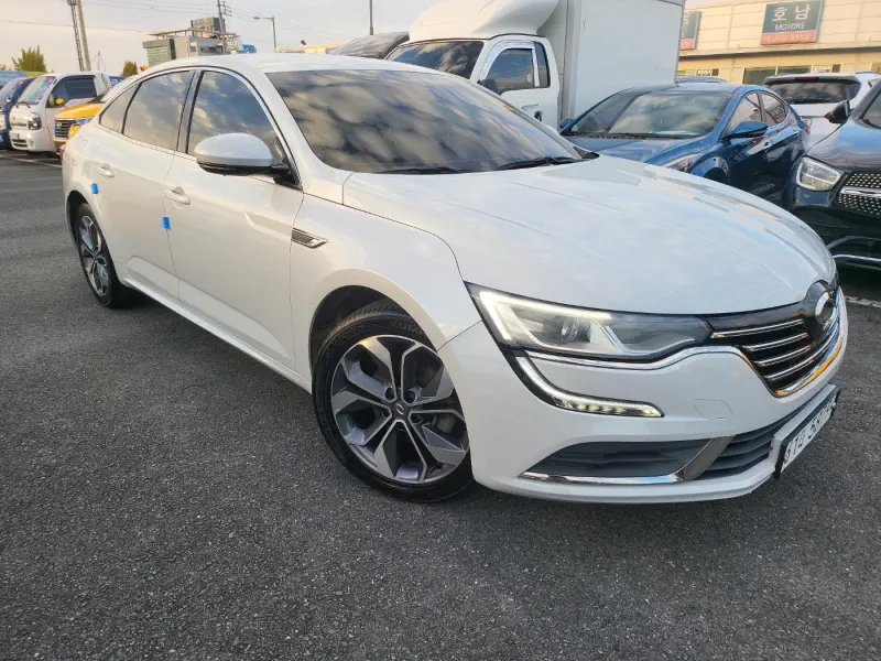 Renault Samsung SM6