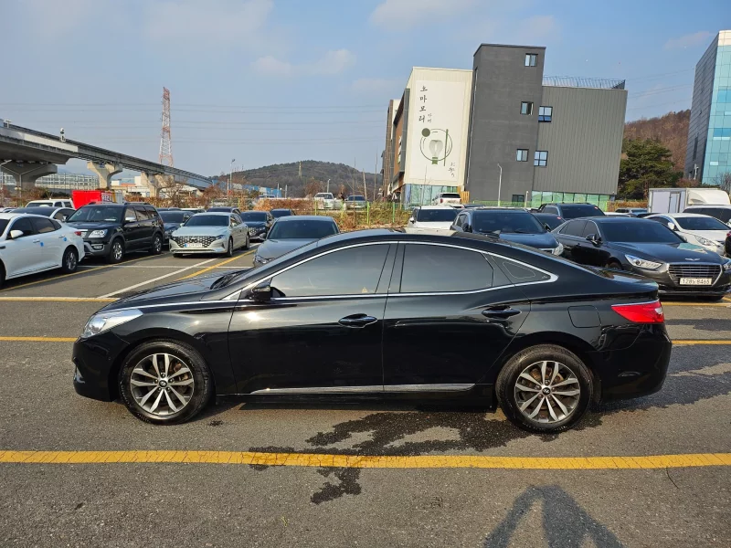 Hyundai Grandeur