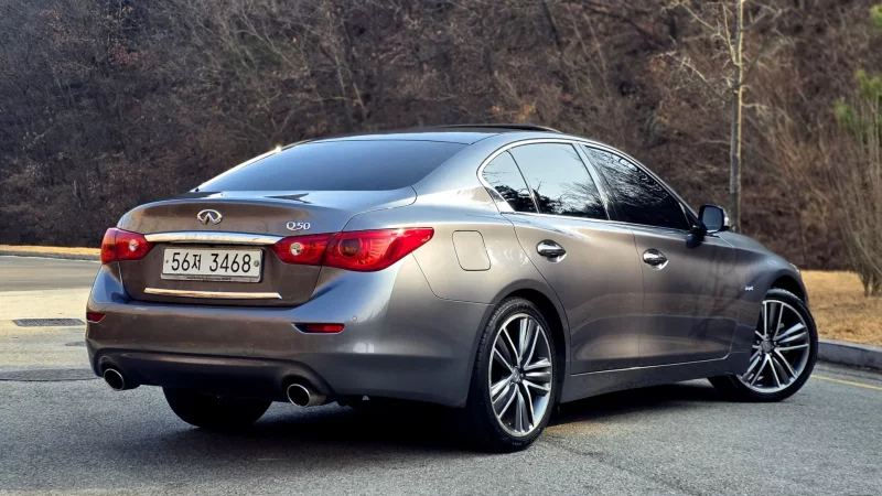Infiniti Q50