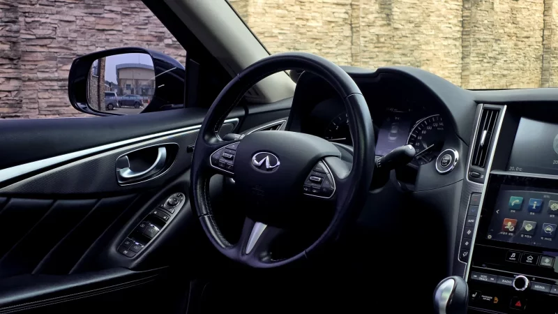 Infiniti Q50