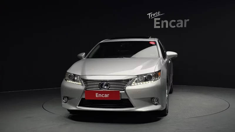 Lexus ES300h