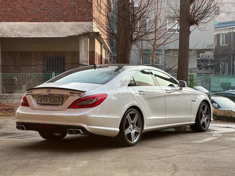 Mercedes-Benz CLS-Class