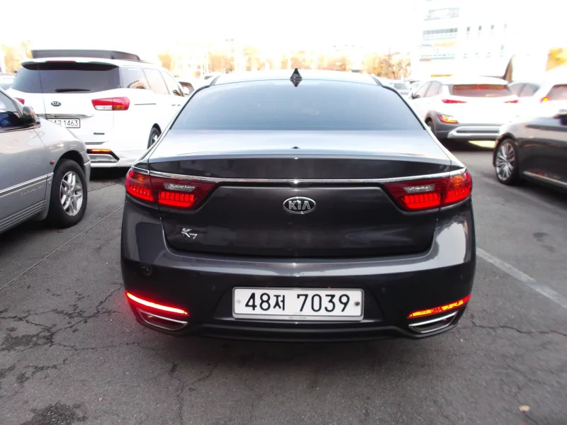 Kia K7