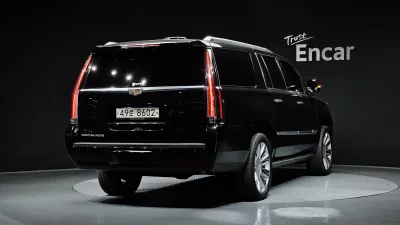 Cadillac Escalade