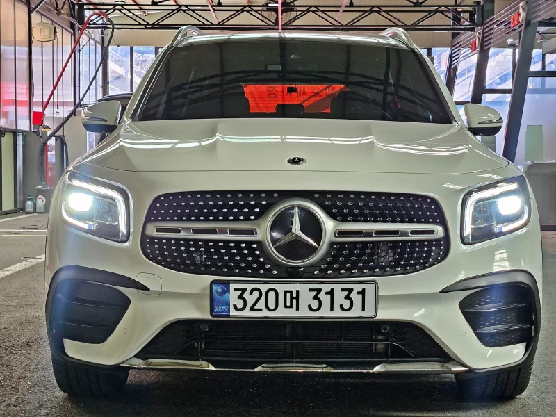 Mercedes-Benz GLB-Class