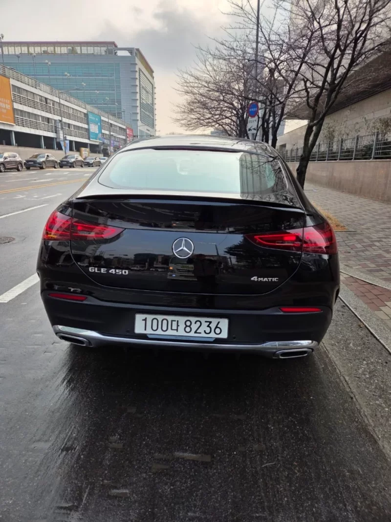 Mercedes-Benz GLE-Class