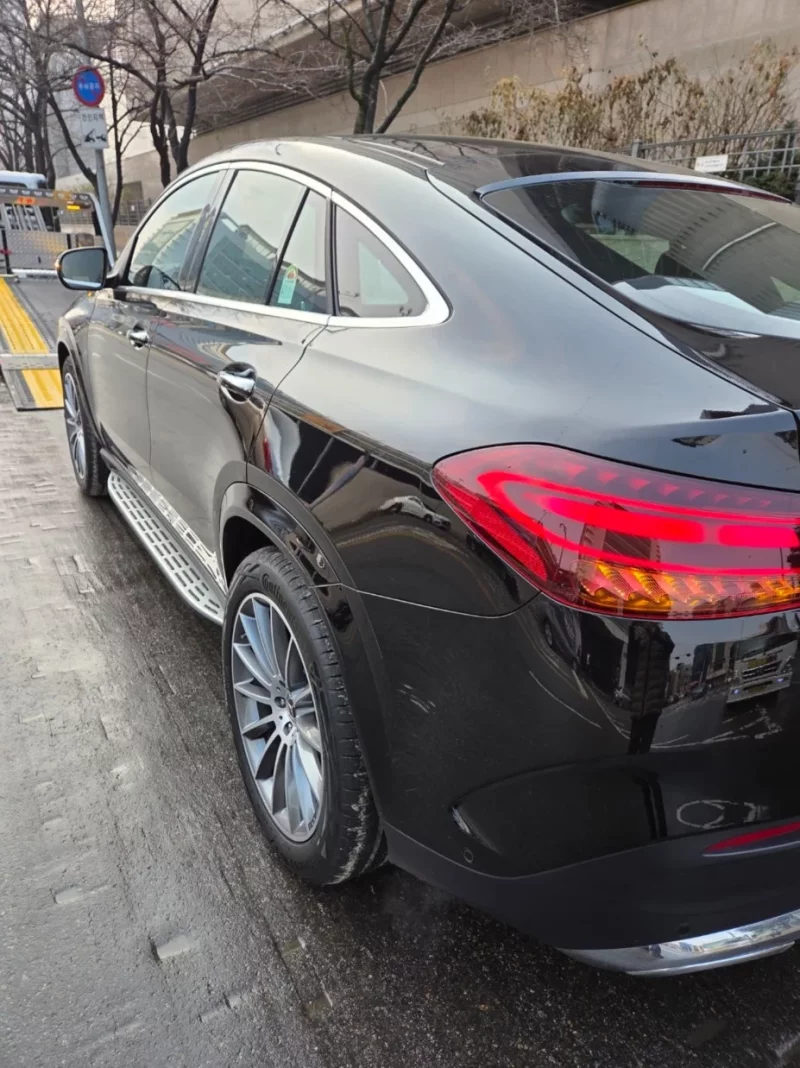 Mercedes-Benz GLE-Class