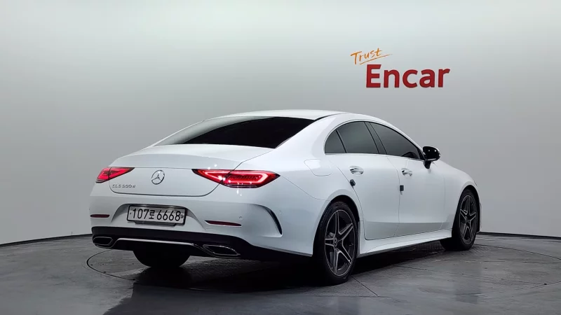 Mercedes-Benz CLS-Class