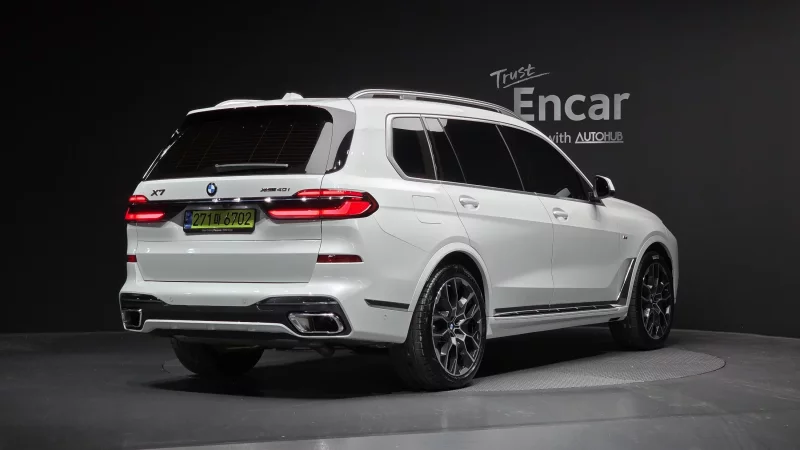 BMW X7