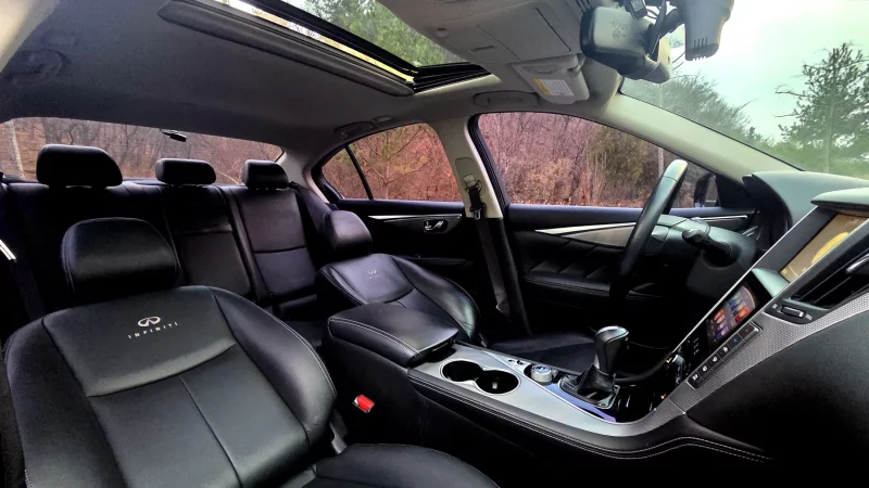 Infiniti Q50