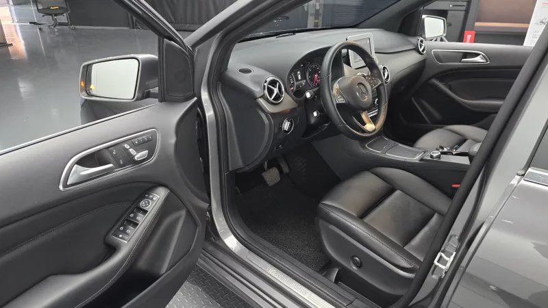 Mercedes-Benz B-Class