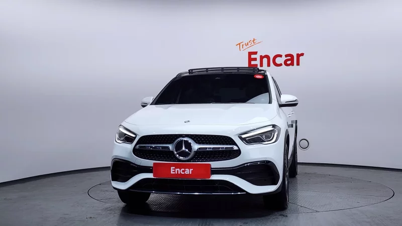 Mercedes-Benz GLA-Class