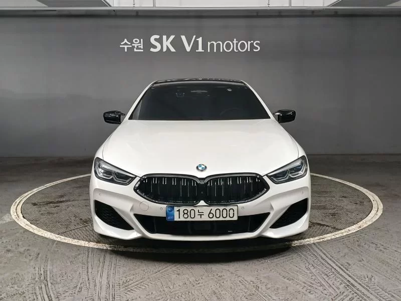 BMW 8-Series