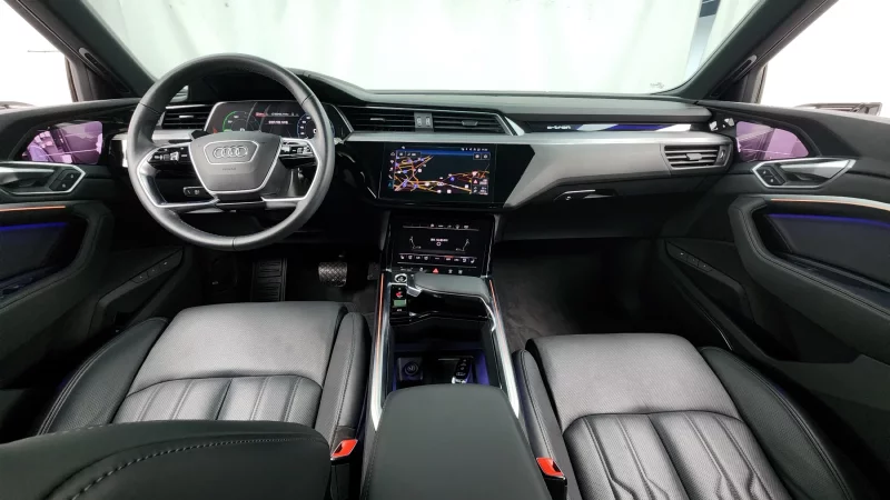 Audi e-tron