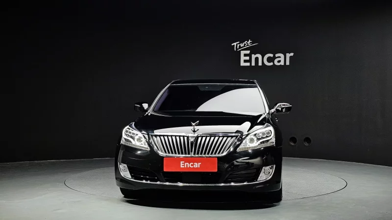 Hyundai Equus