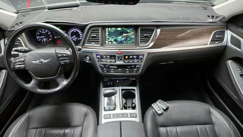 Genesis G80