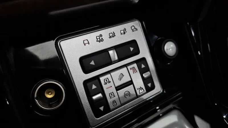 Land Rover DISCOVERY