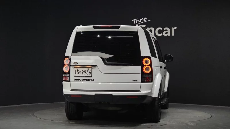 Land Rover DISCOVERY