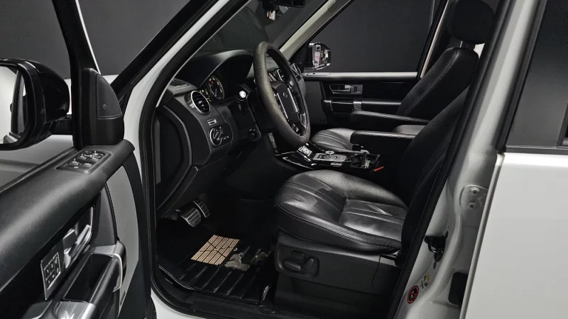 Land Rover DISCOVERY