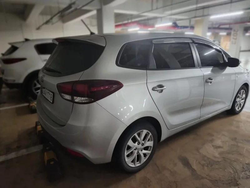 Kia Carens