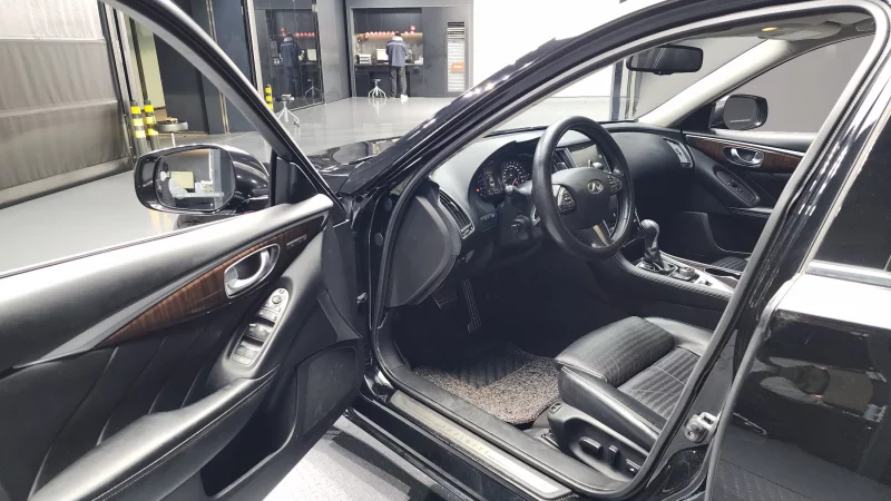 Infiniti Q50