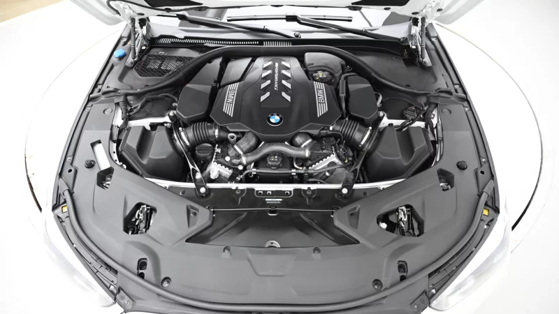 BMW 8-Series