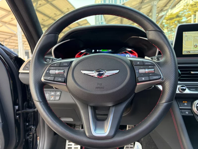 Genesis G70