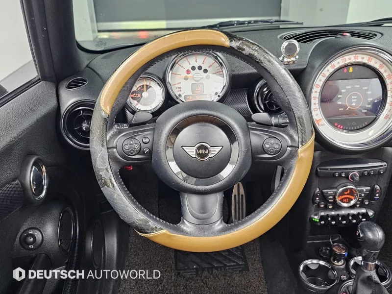 MINI Cooper Convertible