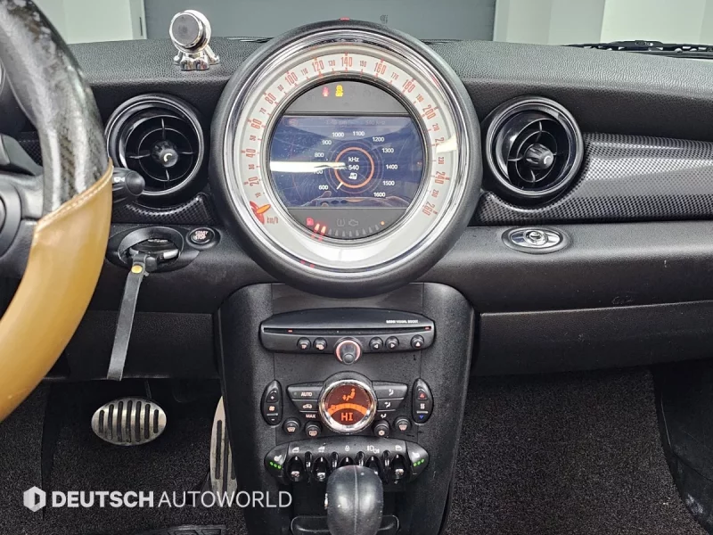 MINI Cooper Convertible