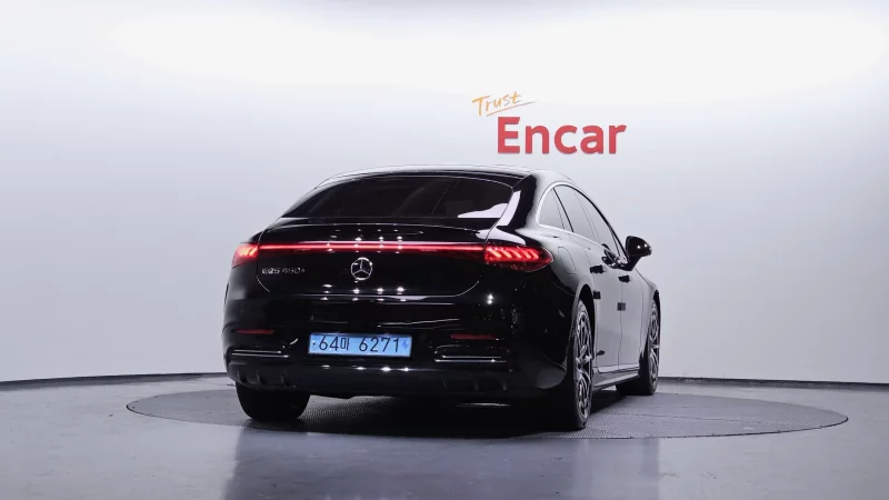 Mercedes-Benz EQS