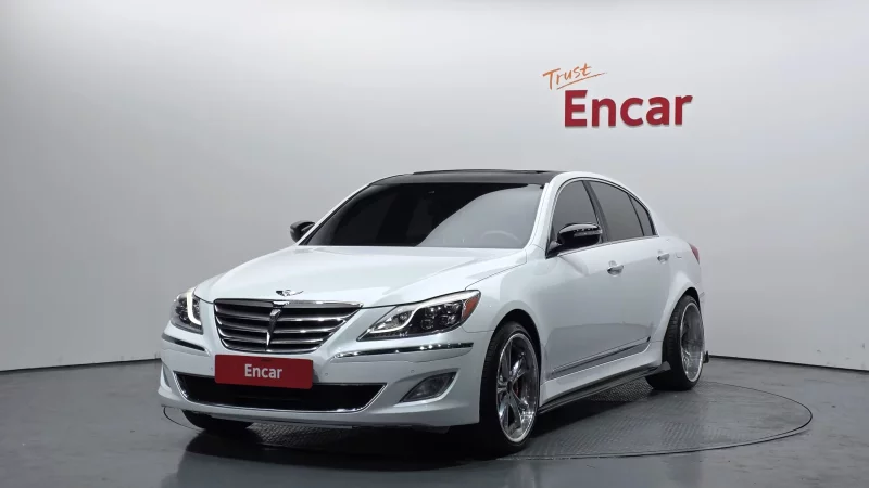 Hyundai Genesis