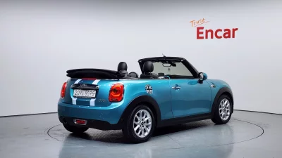 MINI Cooper Convertible