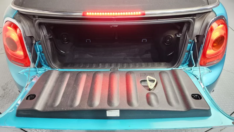 MINI Cooper Convertible